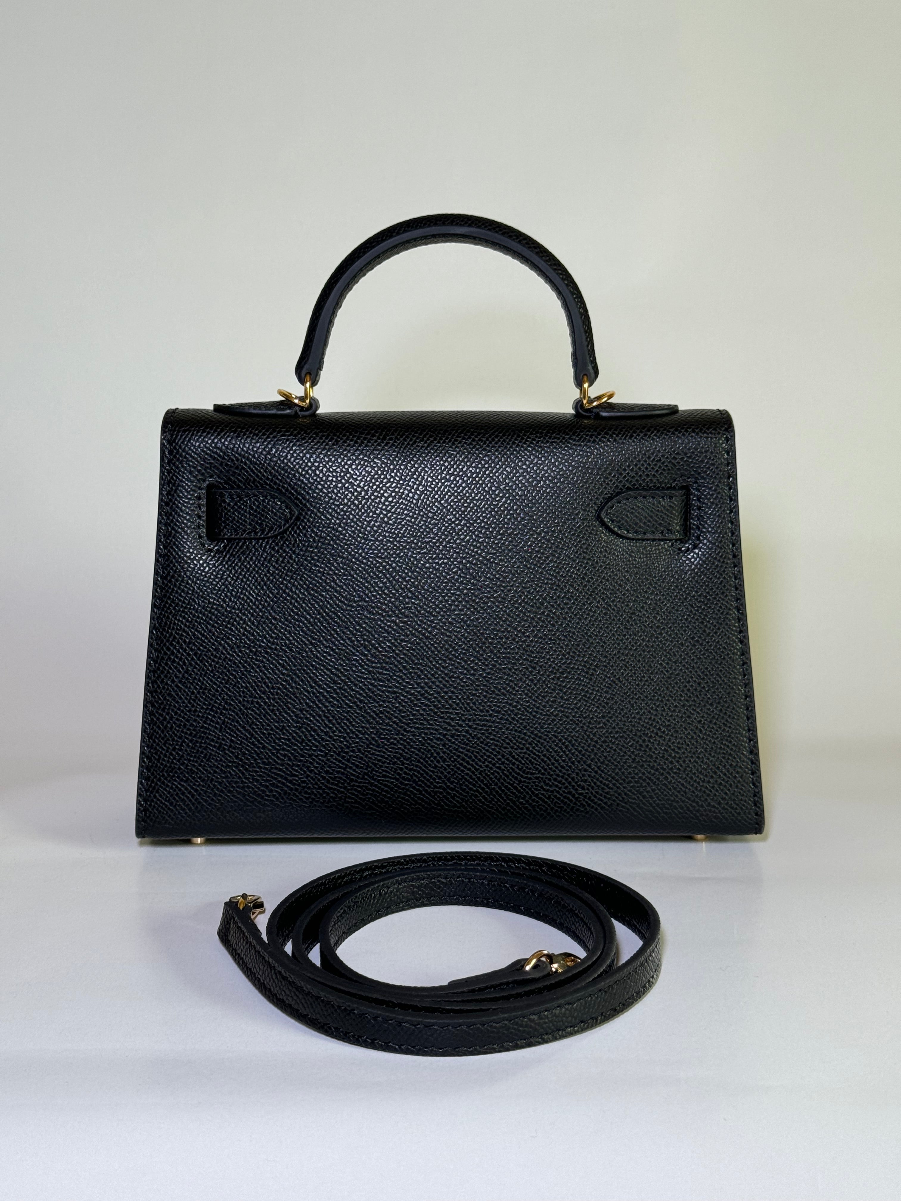 MIYA « NOIR ROYAL »