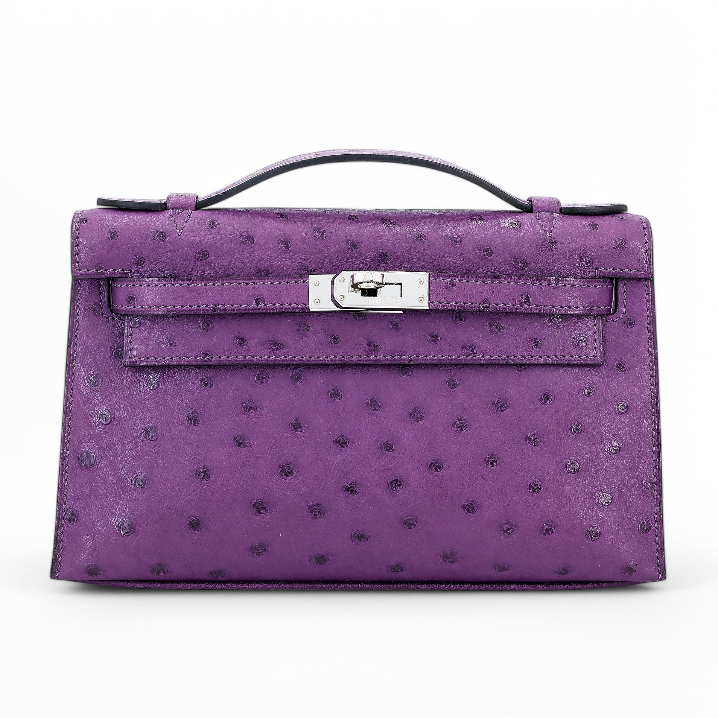 LOLA « VIOLET AUTRUCHE »