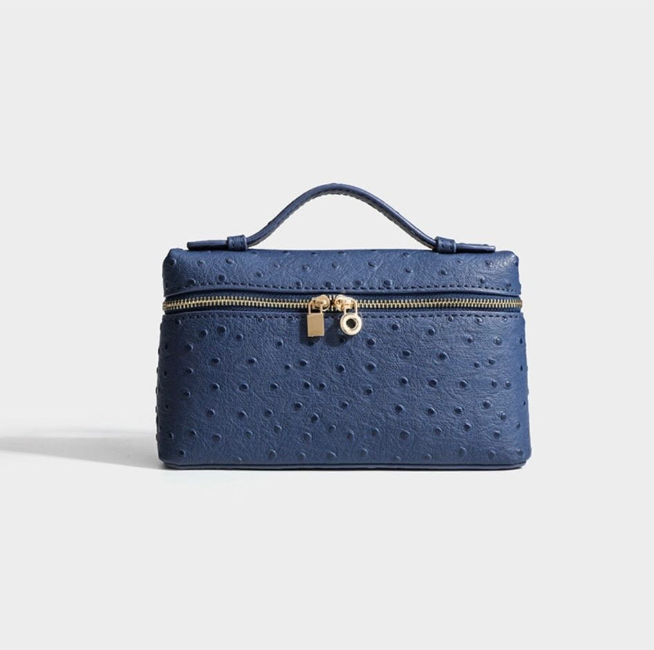 LÉNA « BLEU AUTRUCHE »